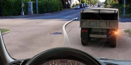 Do you have the right to make a maneuver on the marked path in this situation?