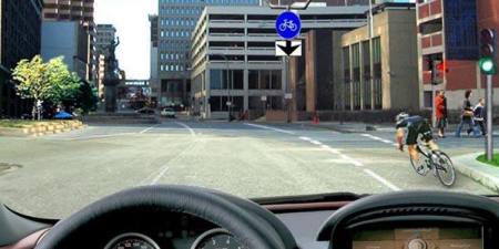 When turning right, the driver must give way:
