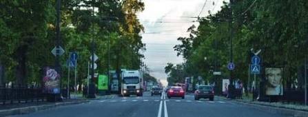 How many lanes does this road have?